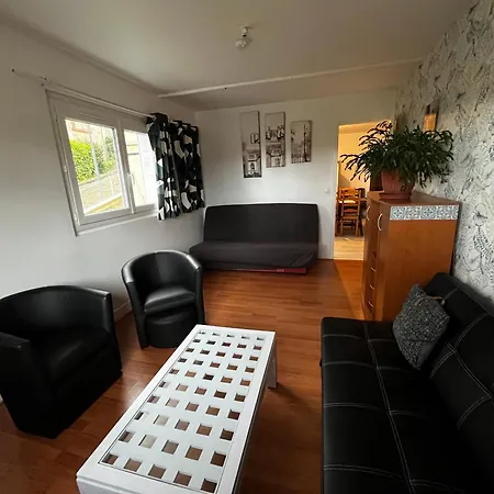 Sous Maison Habitee En Face De La Foret Petite Cour 度假居 Bagnoles de l'Orne Normandie