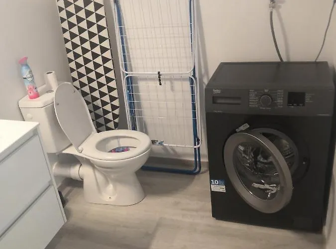 Sous Maison Habitee En Face De La Foret Petite Cour Bagnoles de l'Orne Normandie